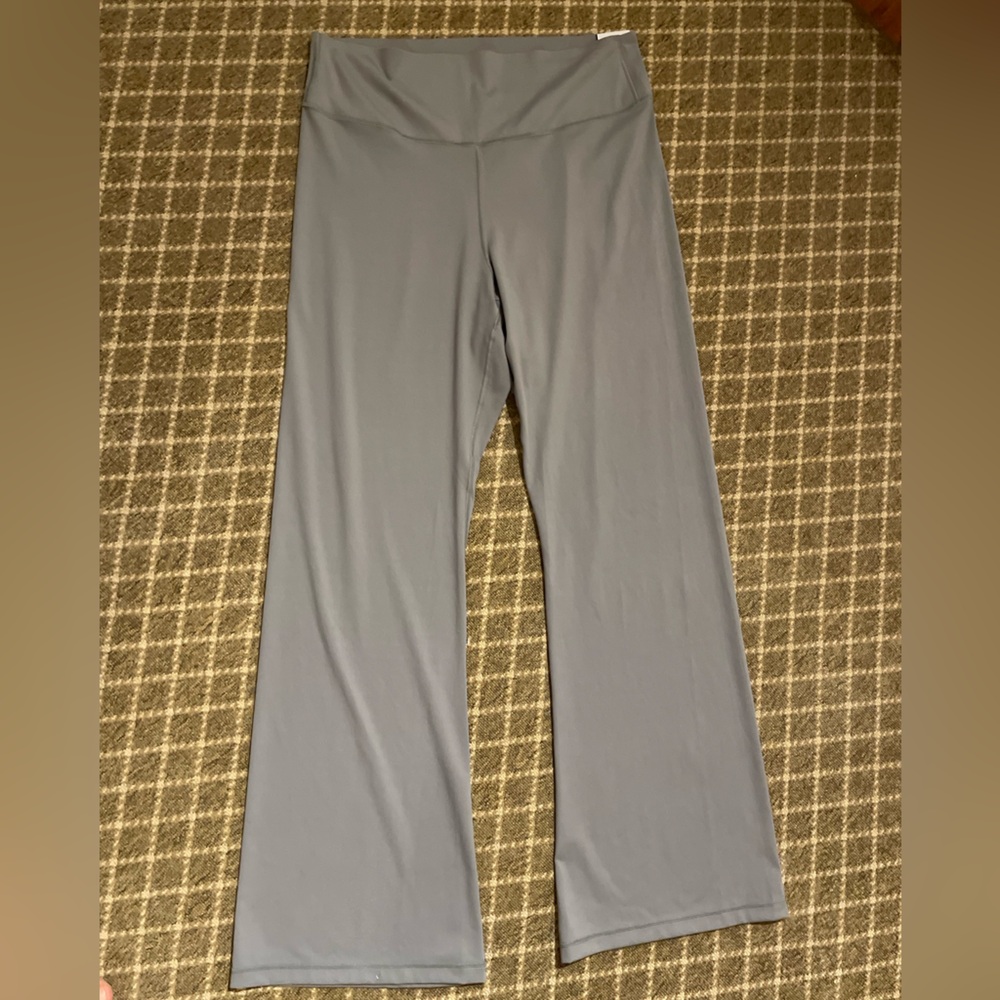 PINK Victoria's Secret Gray Leggings